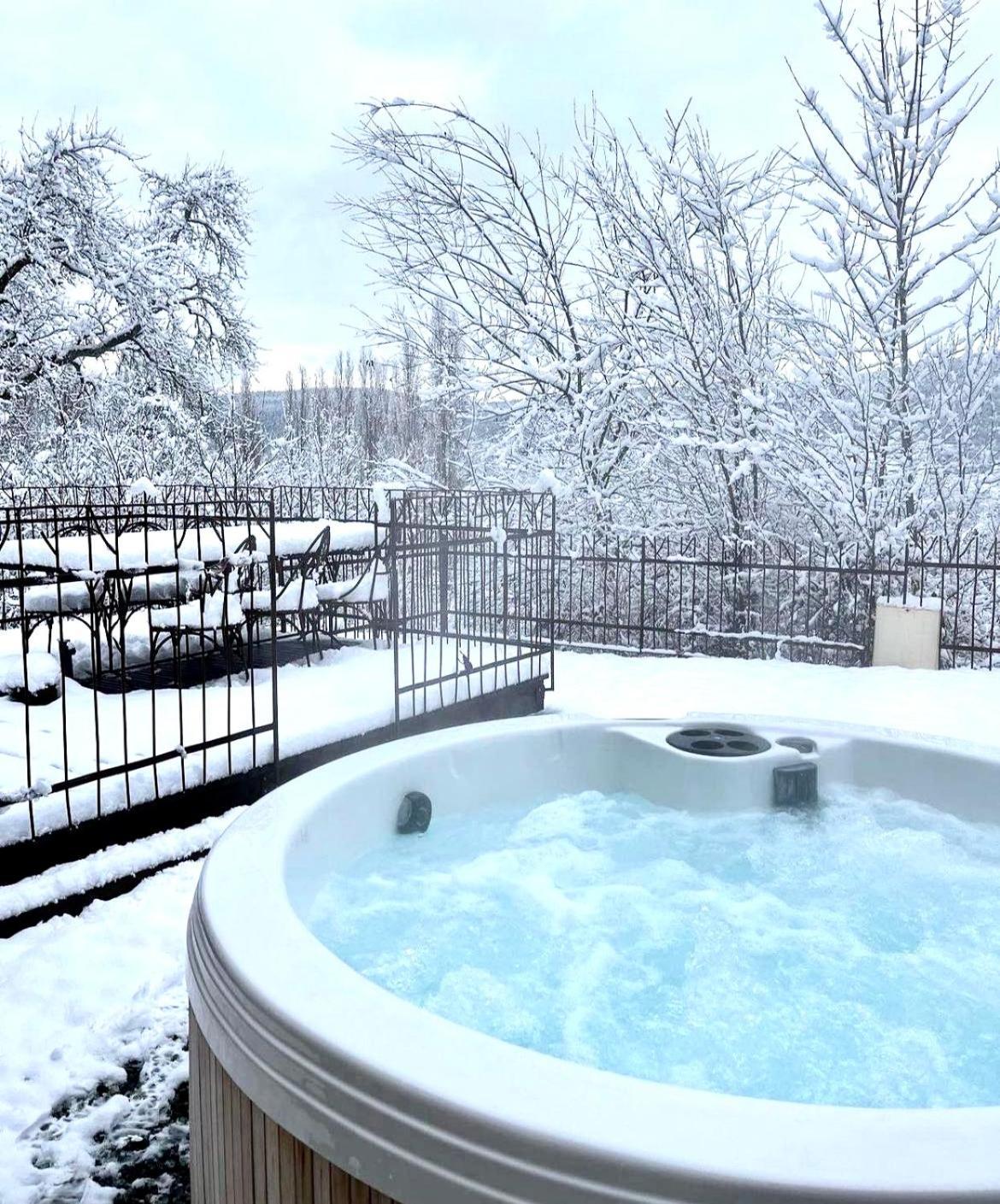 Le Grand Petit Prince - Domaine De Charme - Jacuzzis Privatifs Guebwiller Eksteriør bilde